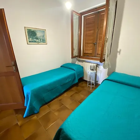 Bucine Apartment *